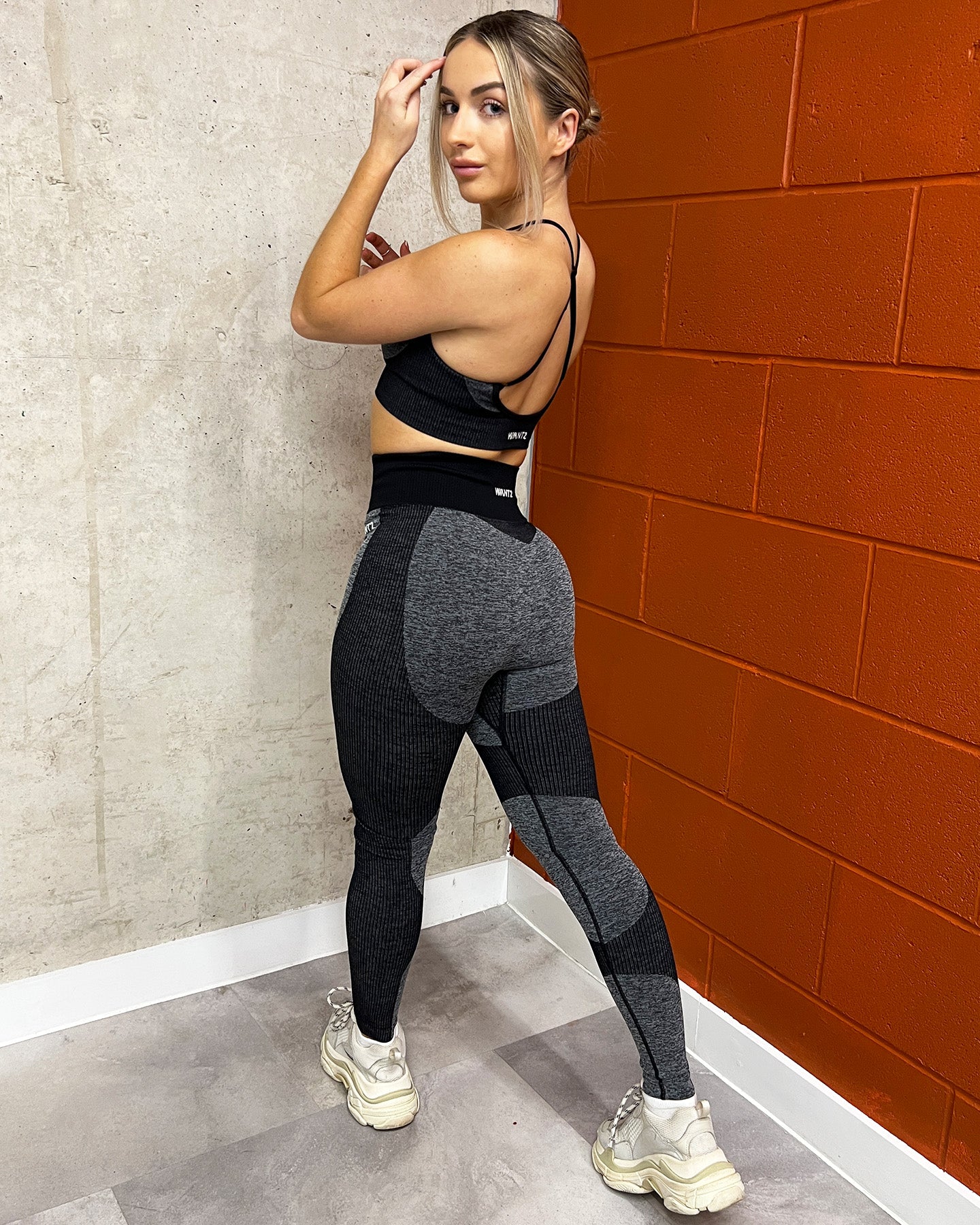 Pulse Seamless Sports Bra